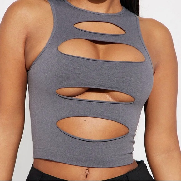 Mesh cut-out crop top - Picture 1 of 1